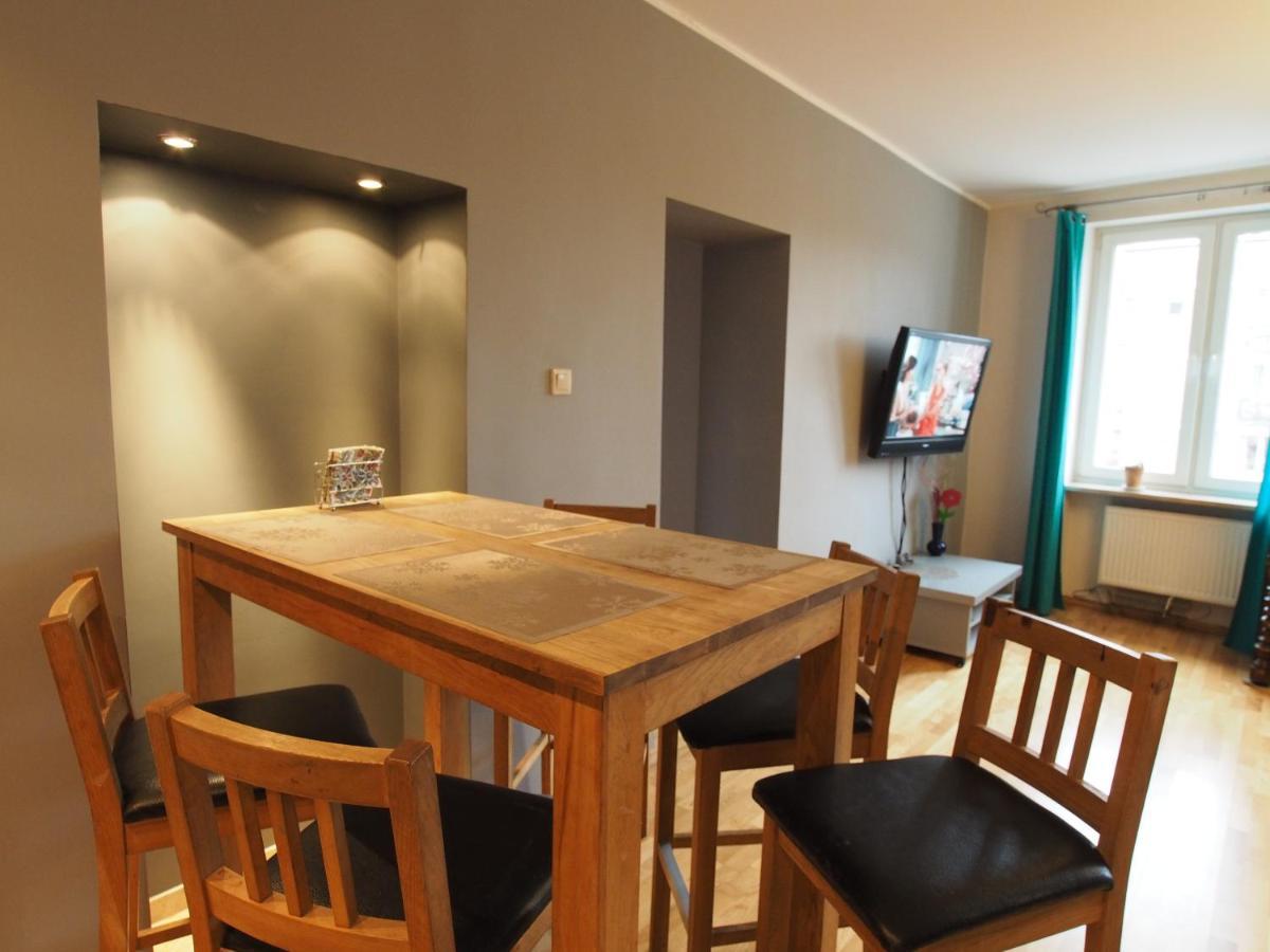 Gama K2124 Grand-Tourist Apartments Gdansk Bagian luar foto